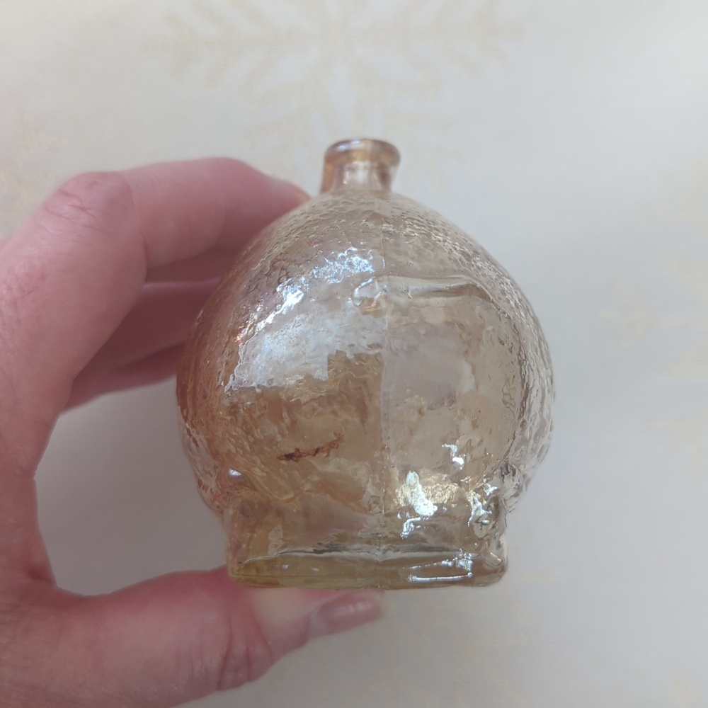 Carnical Glass Piggy Bank - Picture 4 of 8